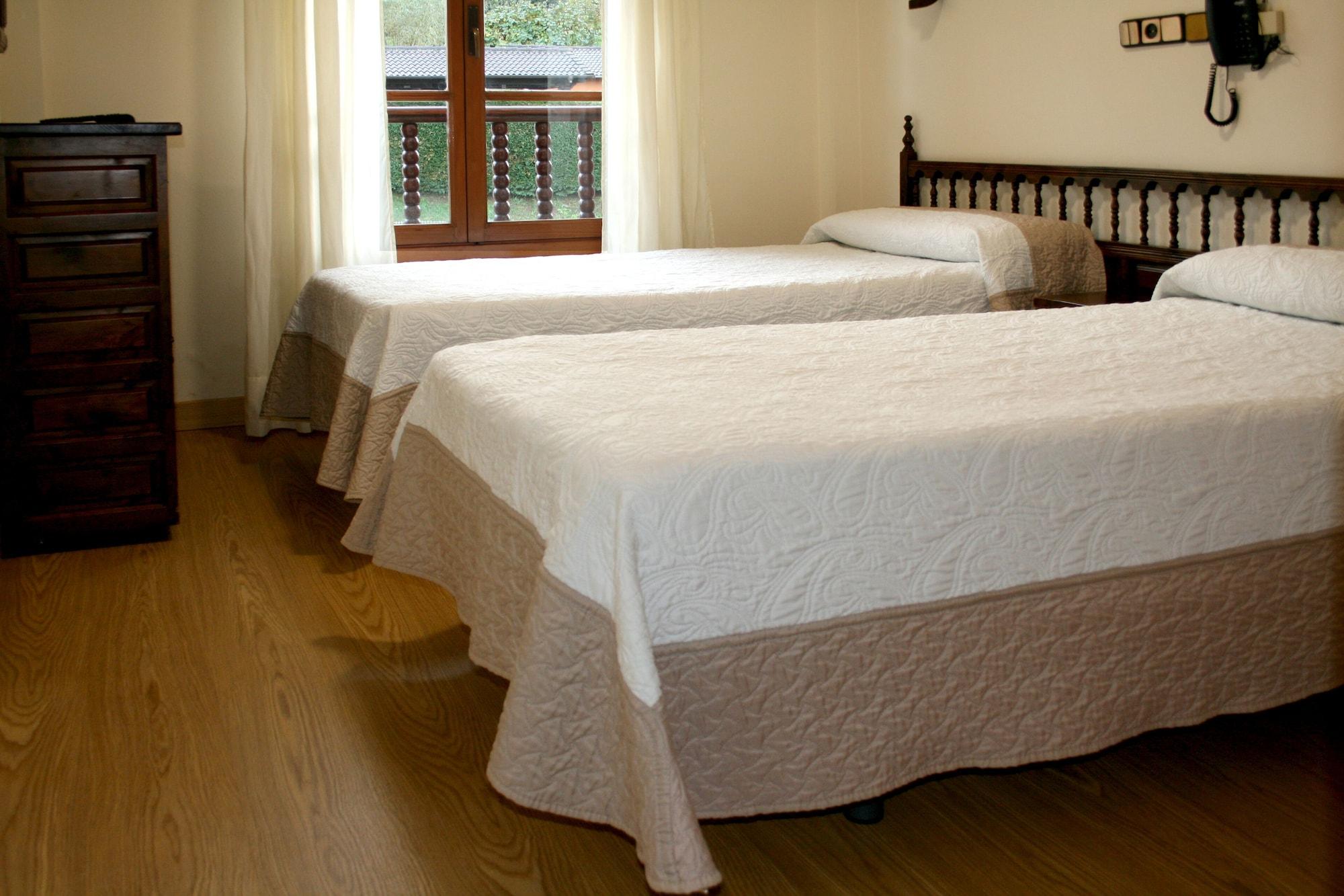 Hotel Virgen De Covadonga Cangas de Onis Luaran gambar