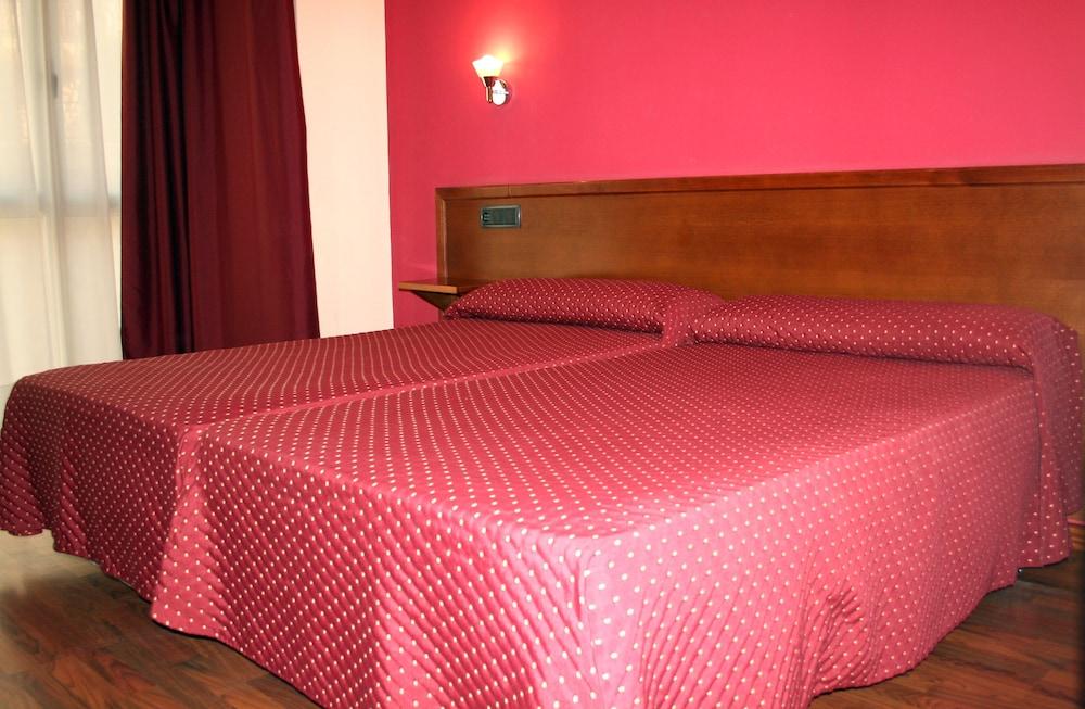 Hotel Virgen De Covadonga Cangas de Onis Luaran gambar